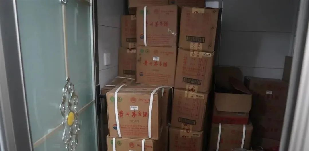 仿真茅台飞天图片_仿真茅台多少钱一箱_仿真飞天茅台