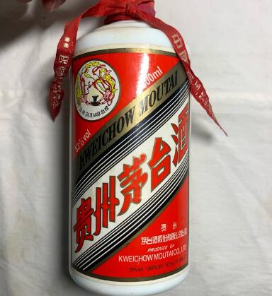 精品复刻白酒a货飞天茅台批发渠道,剑南春拿货价