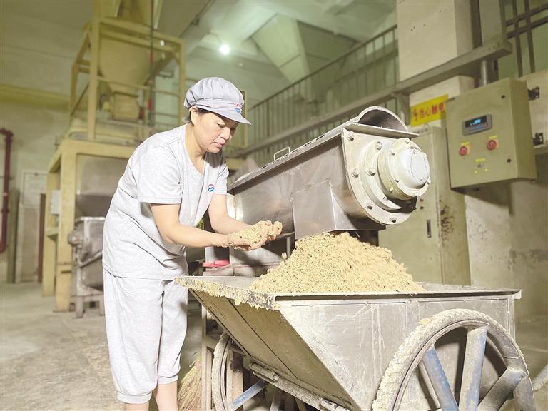 复刻茅台酒拿货渠道_复刻茅台多少钱_复刻茅台酒