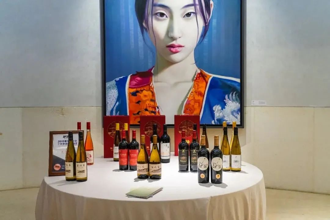 复刻茅台酒拿货渠道_复刻茅台多少钱一箱_复刻茅台酒