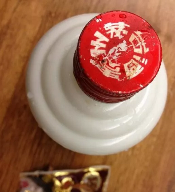 仿真飞天茅台价格_仿真茅台多少钱一箱_仿真飞天茅台