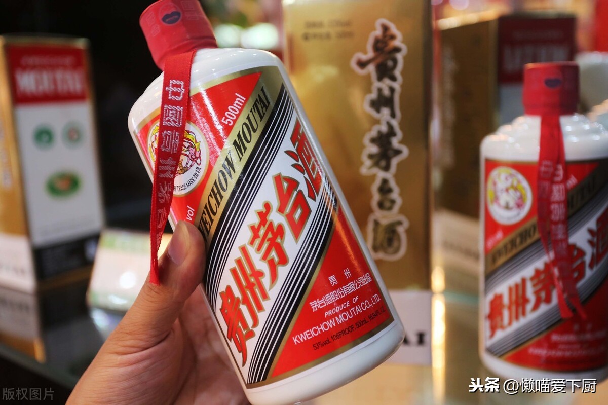 仿真茅台飞天图片_仿真飞天茅台_仿真茅台多少钱一箱