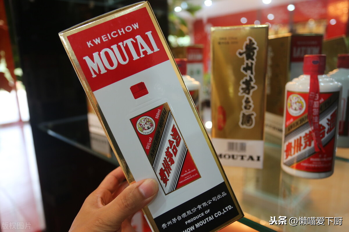 仿真飞天茅台_仿真茅台多少钱一箱_仿真茅台飞天图片
