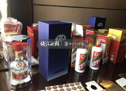 仿真茅台飞天图片_仿真飞天茅台_仿飞天茅台酒
