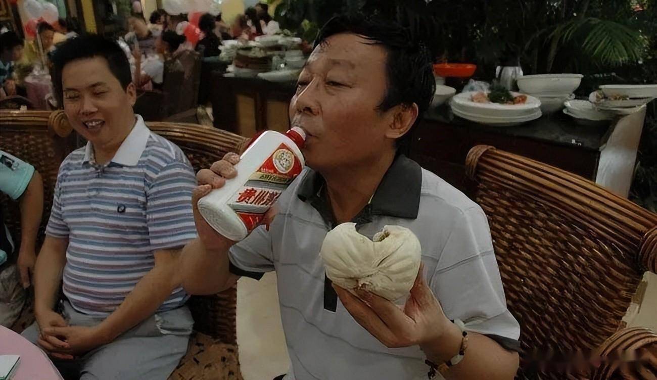 复刻茅台酒拿货渠道_复刻茅台酒_复刻茅台多少钱