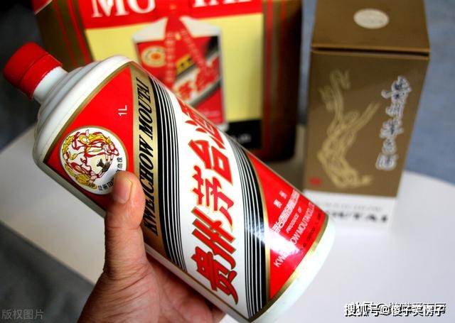 仿飞天茅台酒_仿真飞天茅台_仿真茅台飞天图片