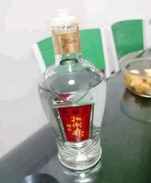复刻茅台多少钱_复刻茅台多少钱一箱_复刻茅台酒